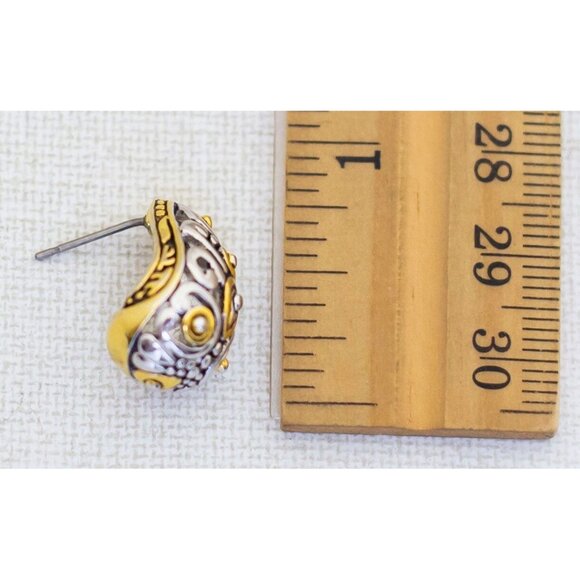 Vintage Intricate Metal Eggs Stud Earrings by Avon - A14 - Picture 3 of 3